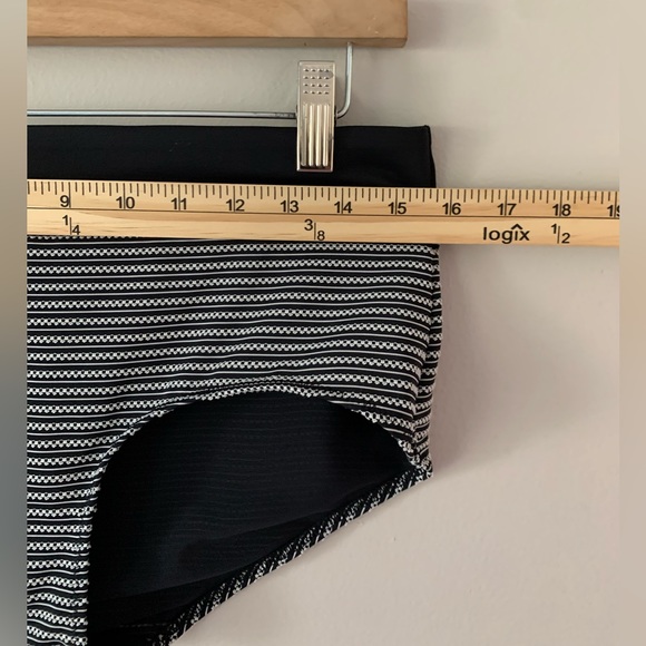 Swimsuits For All Swim Sexy Black And White Mid Rise Bra Top Swim Bikini Size 12 - Picture 12 of 13